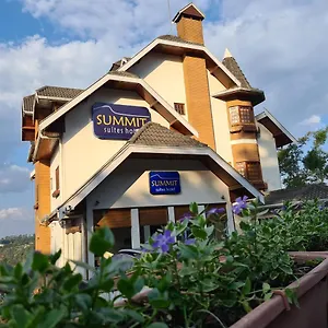 Hotel Summit Suítes